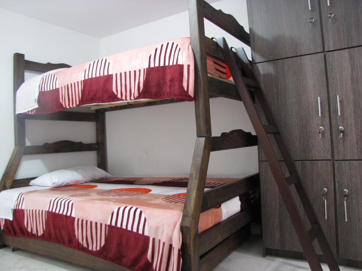 El Cable Hostal Manizales Eksteriør bilde