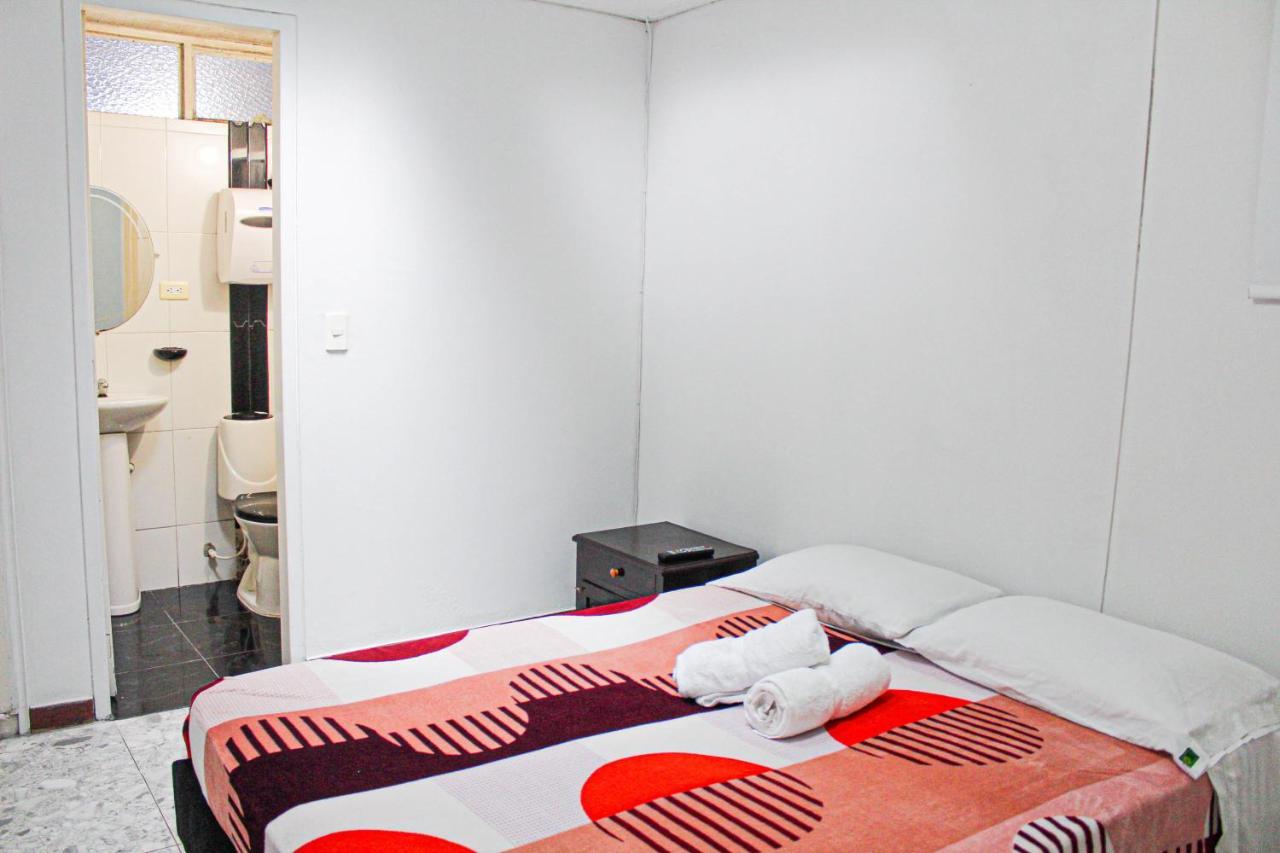 El Cable Hostal Manizales Eksteriør bilde