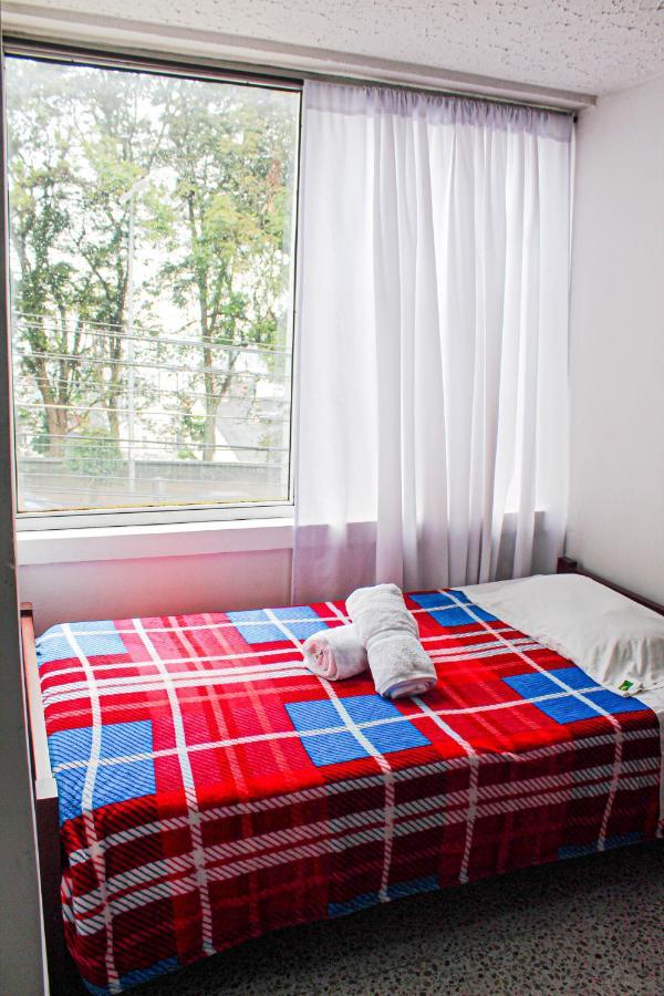 El Cable Hostal Manizales Eksteriør bilde