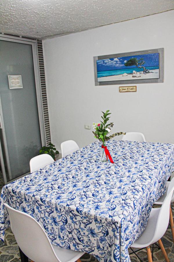 El Cable Hostal Manizales Eksteriør bilde