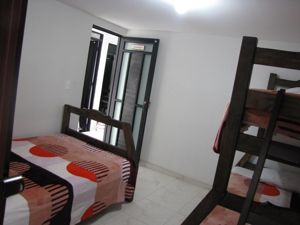 El Cable Hostal Manizales Eksteriør bilde